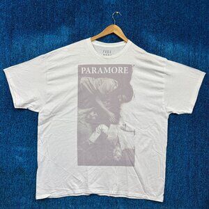 Paramore Oversized White Rock T-Shirt Size S/M